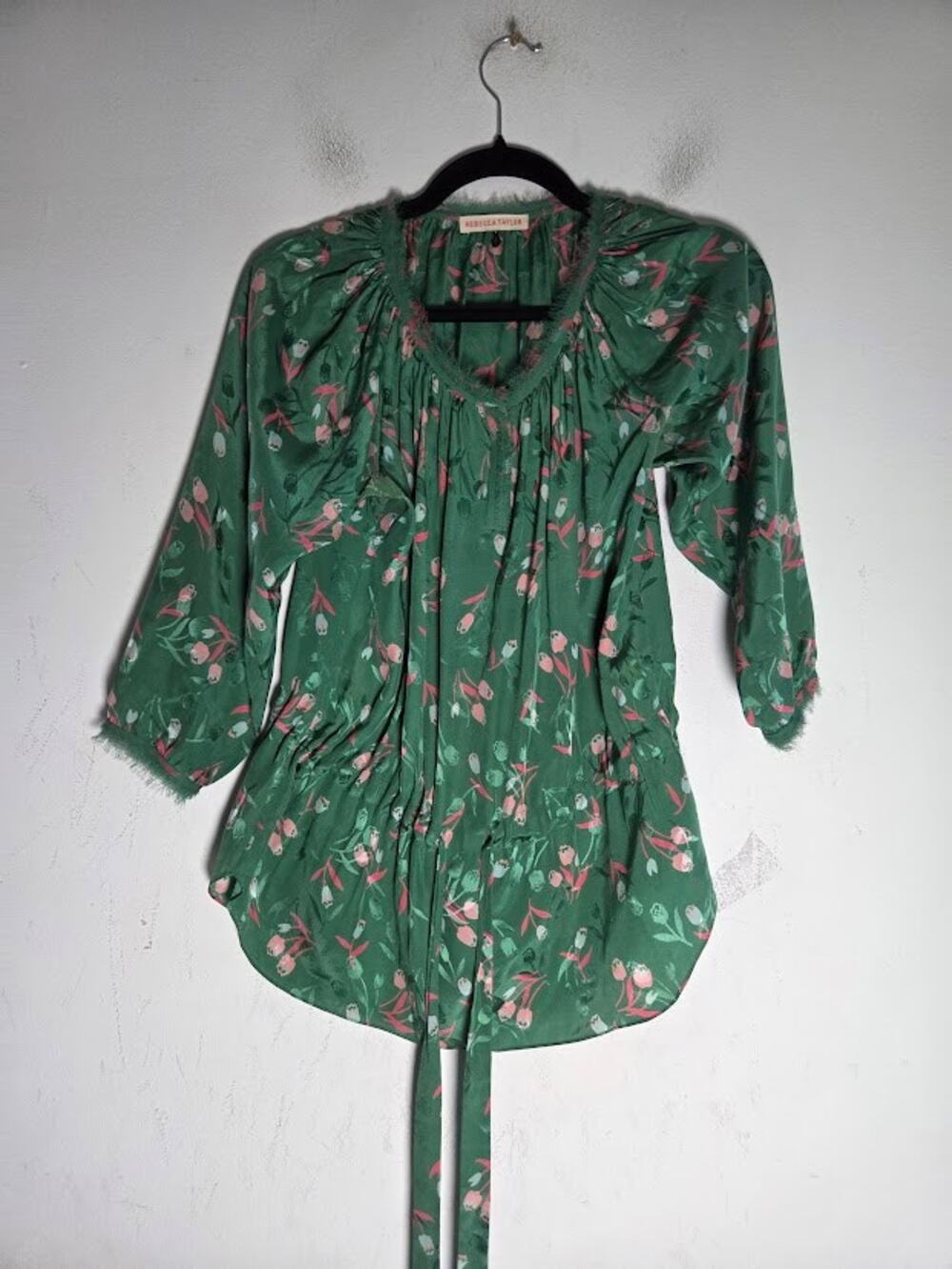 Rebecca Taylor Green w/Pink Tulips Print 100% Silk Scoop Neck Tie Waist Top sz 4